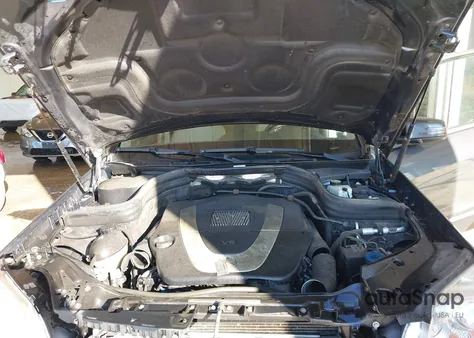 2010 Mercedes-Benz Glk 350 4Matic z USA, uszkodzony, nr VIN WDCGG8HB9AF347043